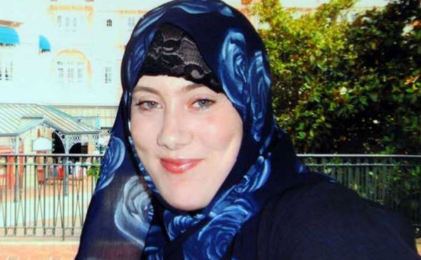 Terorista britanică Samantha Lewthwaite, cunoscută sub numele de Văduva Albă. (Captură Foto)