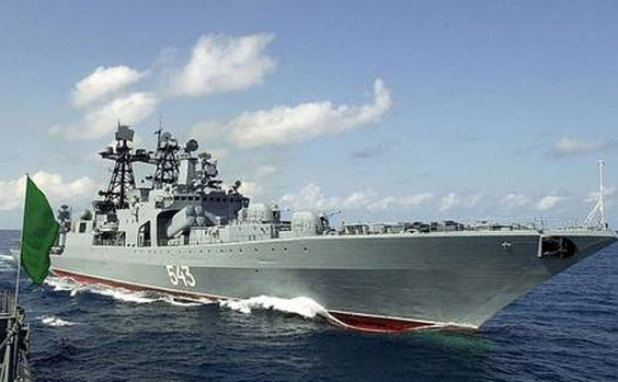Vladimir Putin a sosit la Brisbane, Australia, la summit-ul G20, însoţit de nave militare