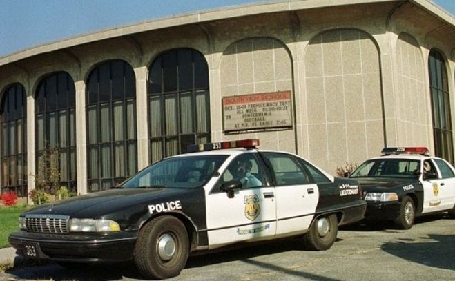
Maşini de patrulă ale poliţiei din Cleveland.