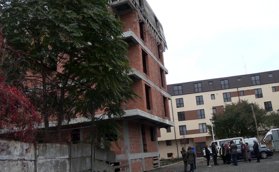 Şoseaua Giurgiului 164, împărţită intre sectoarele 4 şi 5 (Eugen Horoiu/Epoch Times)