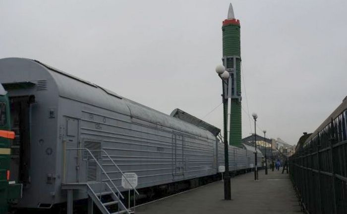 O rachetă RT-23 la Muzeul Central al Transporturilor Feroviare din St. Petersburg. (Captură Foto)