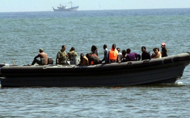 Zeci de mii de imigranţi din Africa încearcă anual periculoasa călătorie către Orientul Mijlciu şi Europa. (Captură Foto)