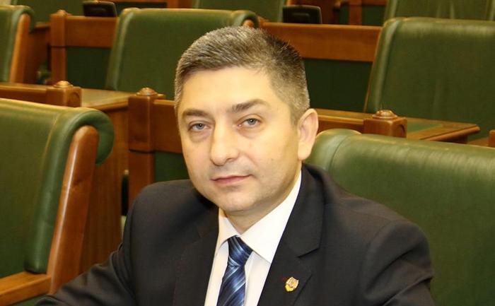 Senatorul Alin Tişe
