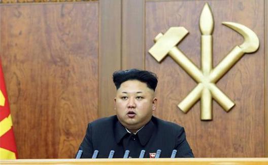 Umflat într-o ţară de muritori de foame, preaiubitul conducător nord coreean Kim Jong Un de Anul Nou