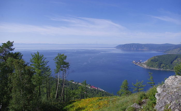 Lacul Baikal (Wikipedia)