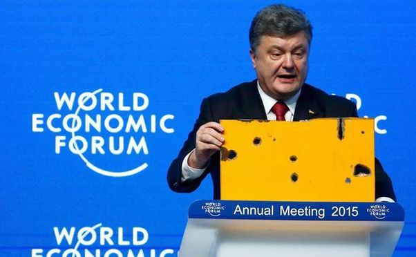 

Preşedintele ucrainean Petro Poroşenko la Forumul Economic Mondial din Davos, 21 ianuarie 2015.
