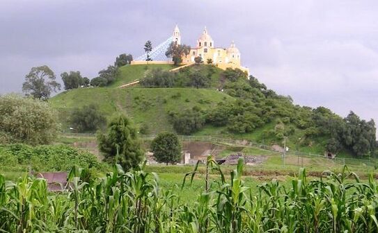 Piramida Cholula (Wikipedia)