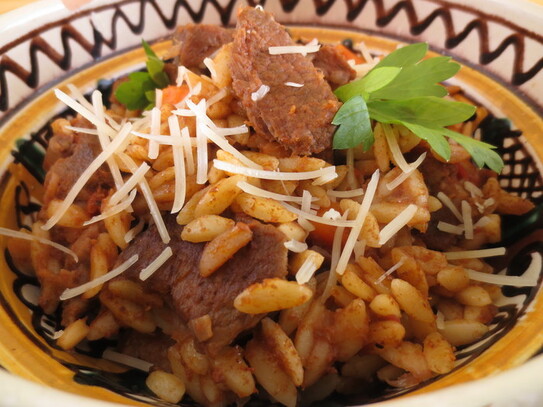 Tocăniţă de vită cu orzo (Maria Matyiku / Epoch Times)