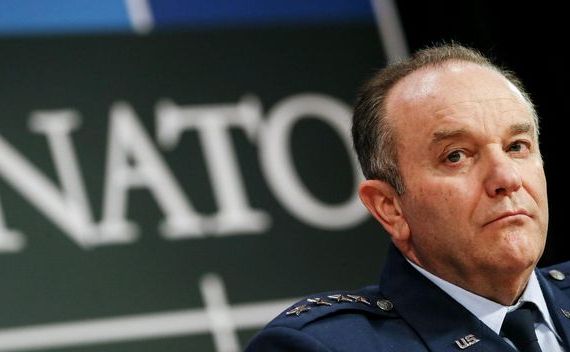 
Comandantul suprem al Forţelor aliate ale NATO în Europa, generalul american Philip Breedlove.