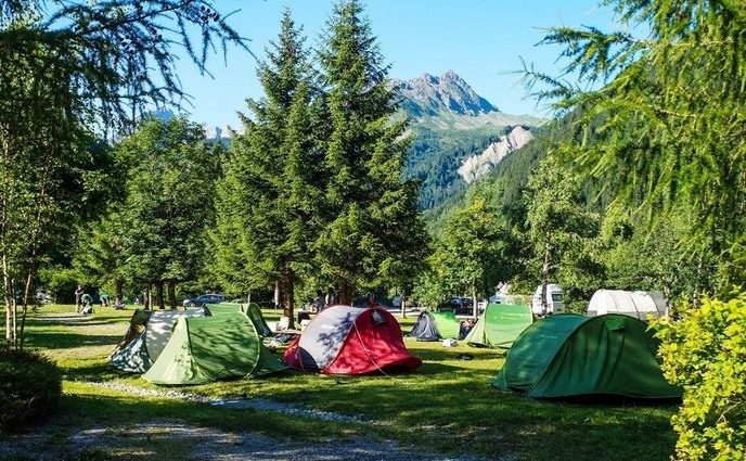 Cele mai frumoase locuri de camping din România
