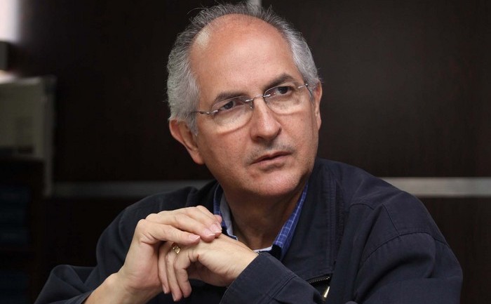 Primarul din Caracas, Antonio Ledezma.