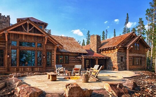 Casa Western (Facebook)
