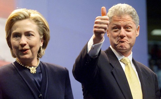 Hillary şi Bill Clinton. (Captură Foto)