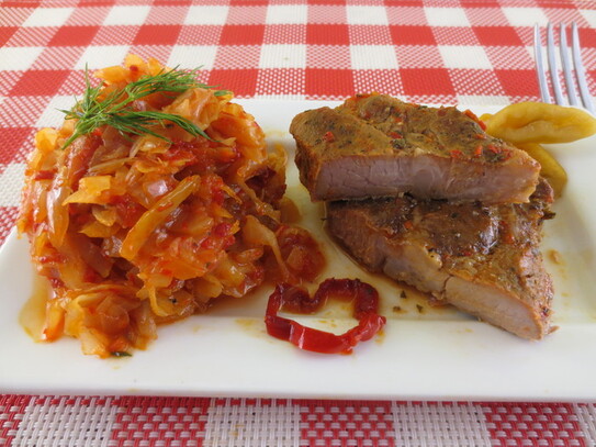 Varză nouă călită la cuptor (Maria Matyiku / Epoch Times)