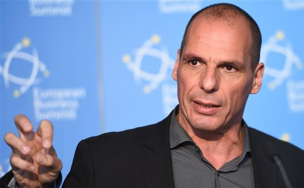 Fostul ministru grec al finanţelor, Yanis Varoufakis. (Captură Foto)