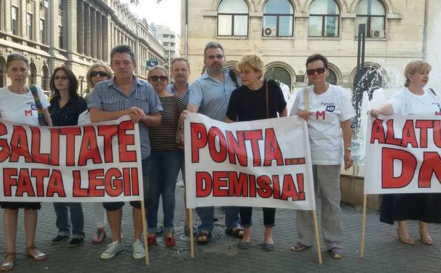 Protest anti-Ponta, Piaţa Universităţii, 9 iunie 2015.