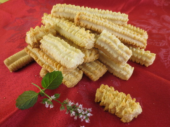 Biscuiţi spriţaţi (Maria Matyiku / Epoch Times)