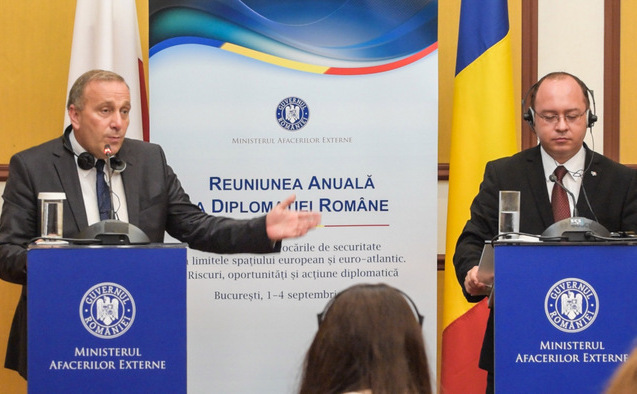 Ministrul român de Externe Bogdan Aurescu şi ministrul polonez de Externe Grzegorz Schetyna
