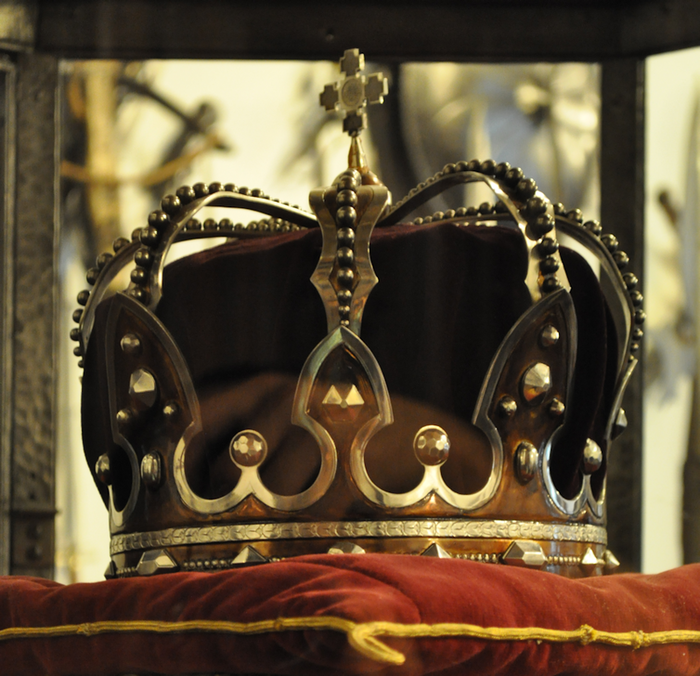 Ordinea de succesiune la tronul României (Wikipedia)
