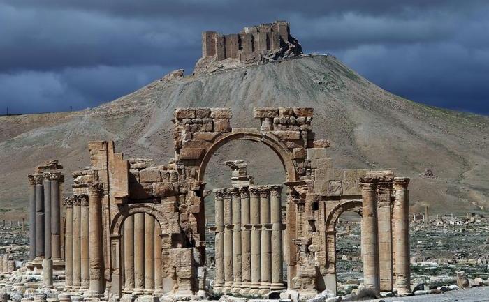 Ruinele oraşului antic Palmyra, construit de romani