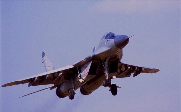 Avion MiG-29 aparţinând aviaţiei ruseşti.