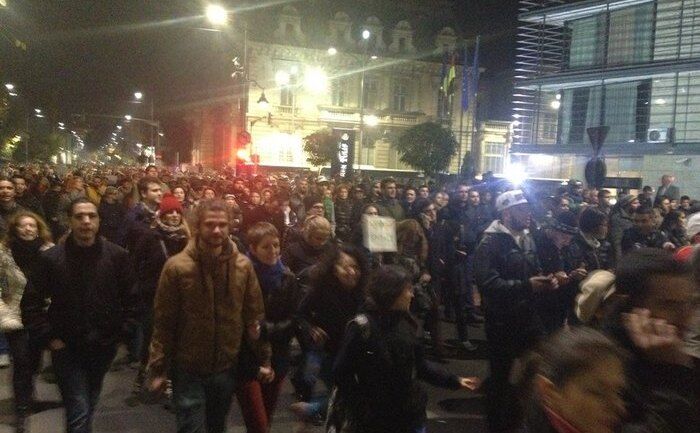 Protest de amploare in urma tragediei din clubul Colectiv (Epoch Times România)