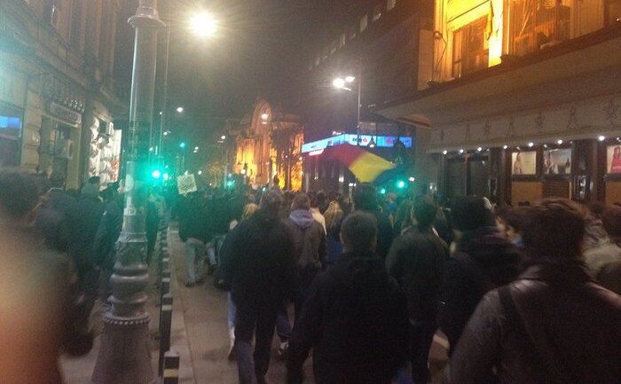 Protest de amploare in urma tragediei din clubul Colectiv (Epoch Times România)