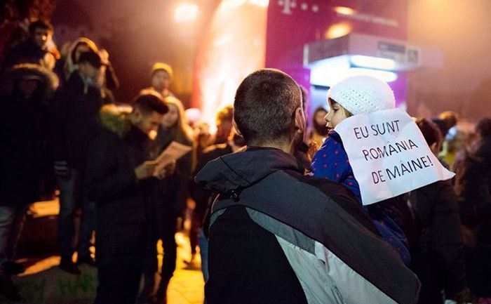 Românii ies din nou în stradă împotriva Sistemului. (Christina One / Christina One Photography)