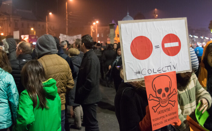 Românii ies din nou în stradă împotriva Sistemului. (Eugen Horoiu / Epoch Times România)