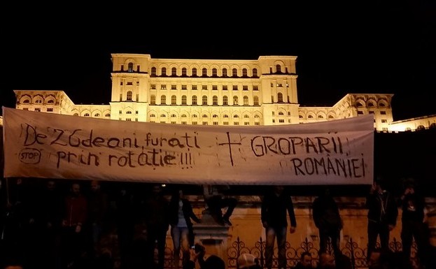 Românii ies din nou în stradă împotriva Sistemului. (Sergiu Nicolae Brega)