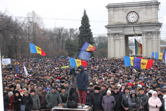 Protest de amploare la Chişinău, 29 noiembrie 2015