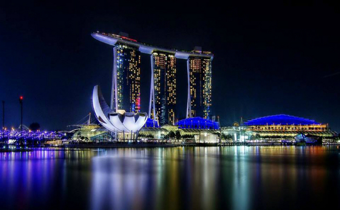 Luminile din Singapore