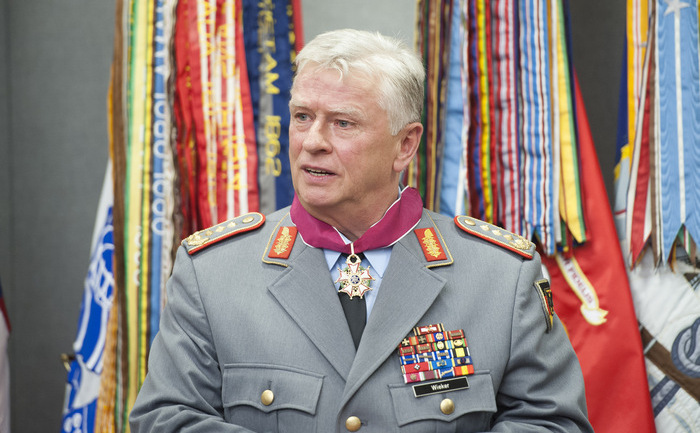 Volker Wieker, inspectorul general al forţelor armate germane.