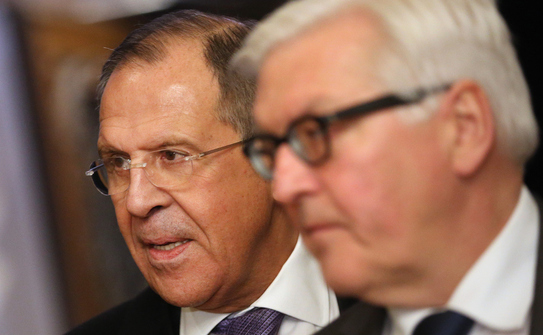 Serghei Lavrov împreună cu omologul său german, Frank-Walter Steinmeier (Sean Gallup/Getty Images)