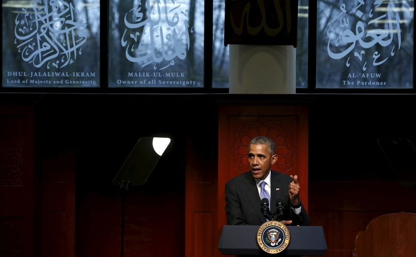 Barack Obama, în cadrul primei sale vizite la o moschee americană în calitate de preşedinte, 3 februarie 2016.