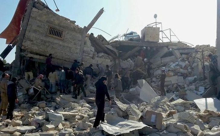 Spital susţinut de organizaţia MSF distrus în nordul Siriei în 15 februarie 2016.