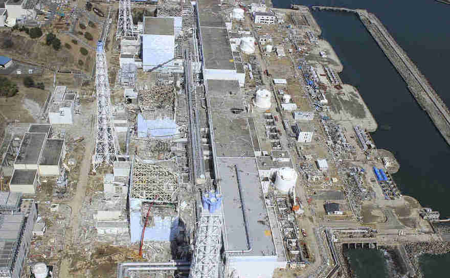 Centrala nucleară Fukushima Daiichi, 24 martie 2011.