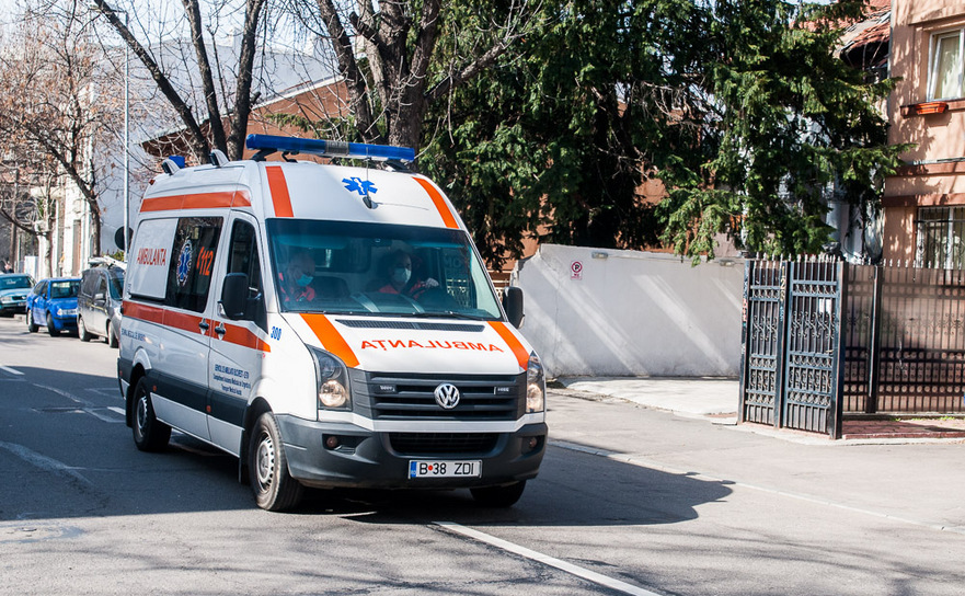 Ambulanţa (Eugen Horoiu/Epoch Times)