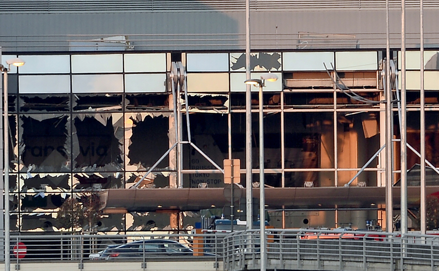 Aeroportul Zaventem, devastat de explozie
