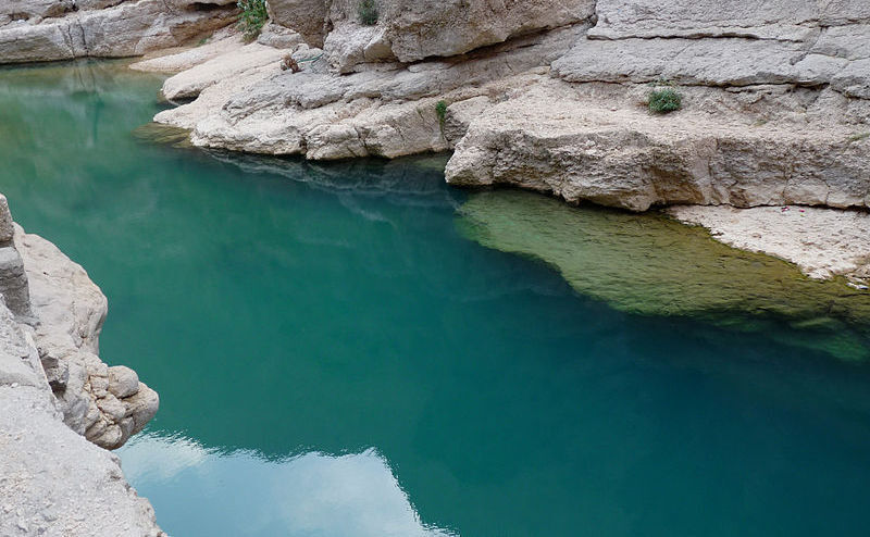 Canion de apă turcoaz Wadi Shab, Oman (Wikimedia.org)