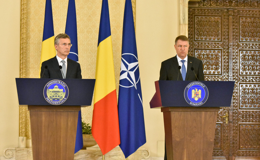 secretarul general al NATO, Jens Stoltenberg şi Klaus Iohannis (Florin Chirila/Epoch Times)