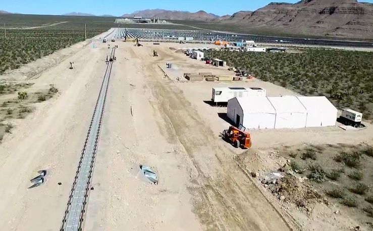 Terenul de testare al tehnologiei Hyperloop în Nevada, SUA.
