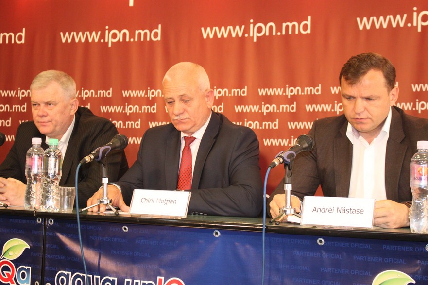 Membri ai Platformei DA, conferinţă de presă 23 mai 2016