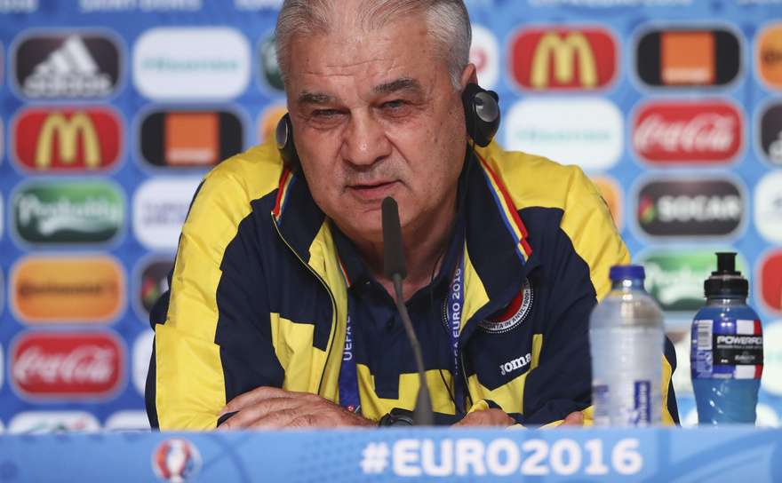 Selecţionerul Anghel Iordănescu (UEFA)