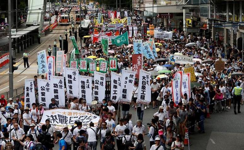 Protest pro-democraţie în Hong Kong, 1 iulie 2016. (Captură Foto)