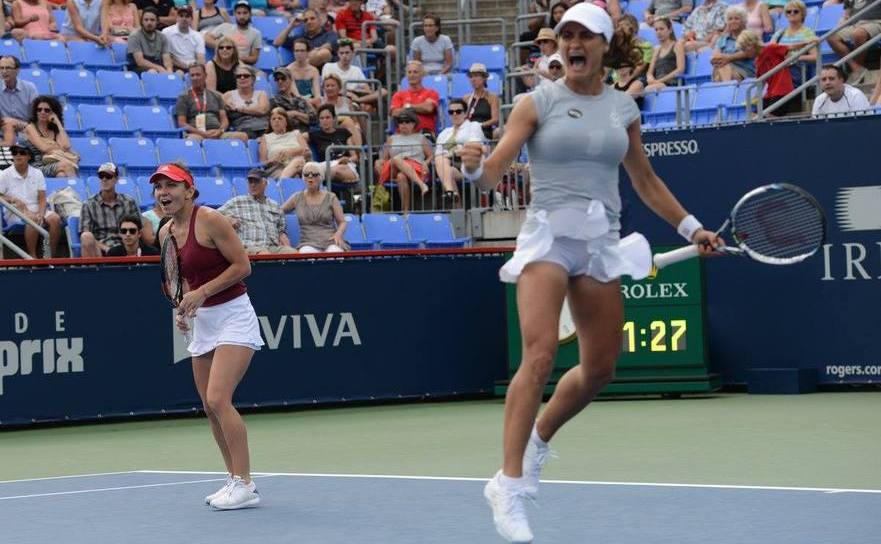 Cuplul român format din tenismenele Simona Halep şi Monica Niculescu
