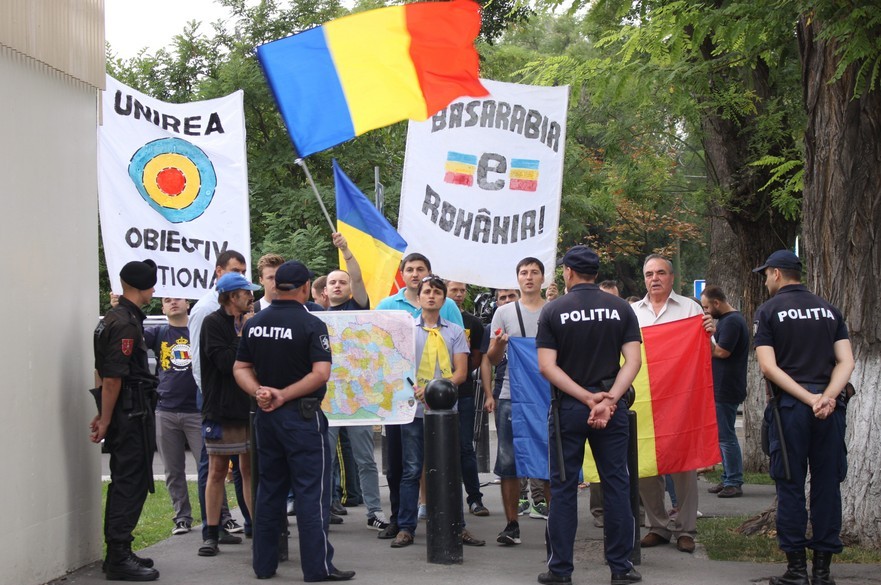 Protestul unioniştilor la Ambasada SUA, Chişinău