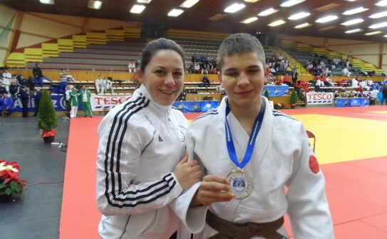 Judoka Alexandru Bologa, nevăzător, a cucerit prima medalie pentru delegaţia României la Jocurile  Paralimpice de la Rio de Janeiro, bronz la categoria 60 kg. (globalsports.ro)