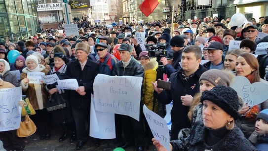 Flash mob în faţa Jurnal TV (Epoch Times România)