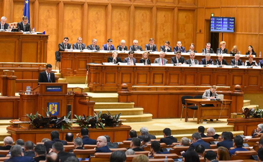 Guvernul Grindeanu in Parlament (Florin Chirila/Epoch Times)